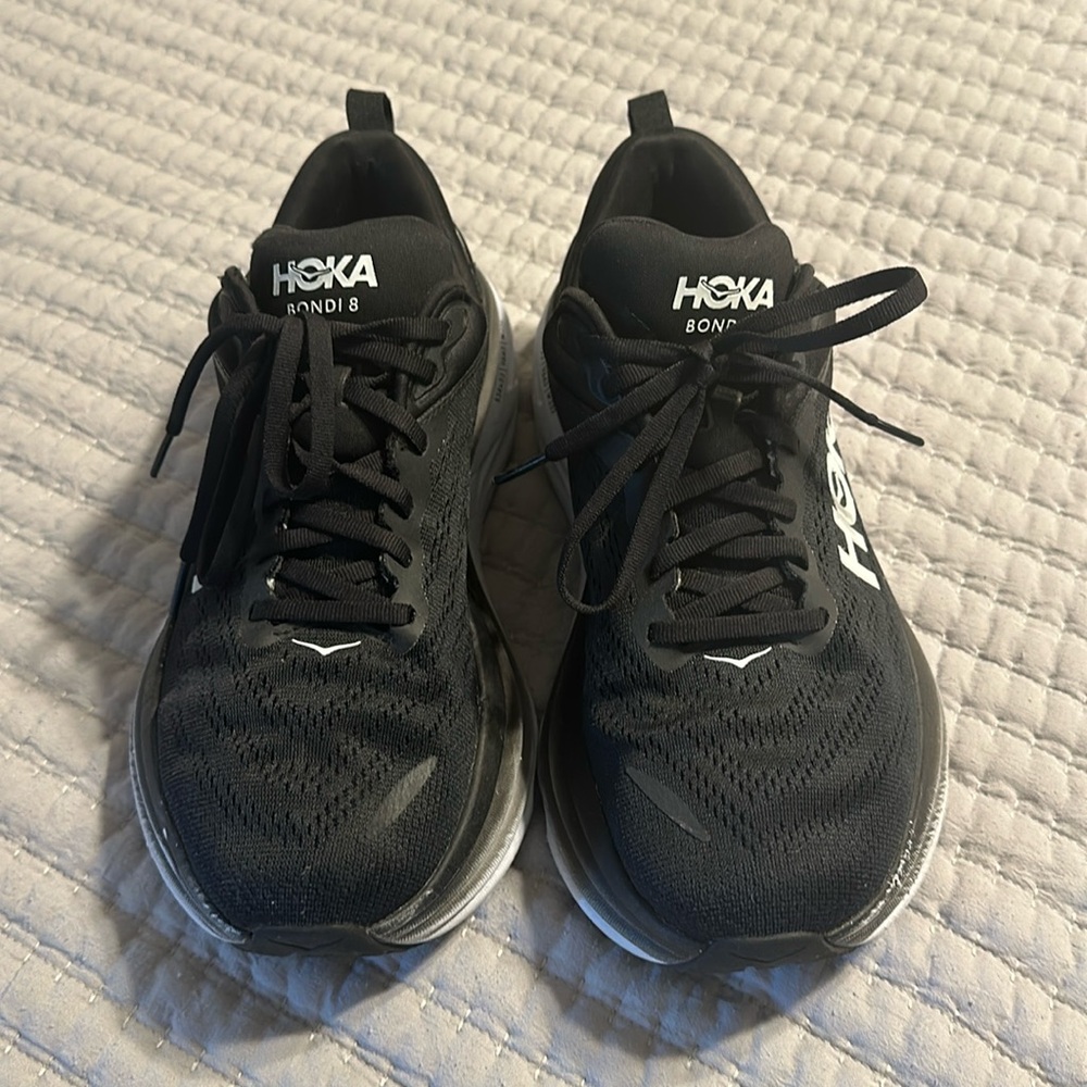 Hoka Bondi 8